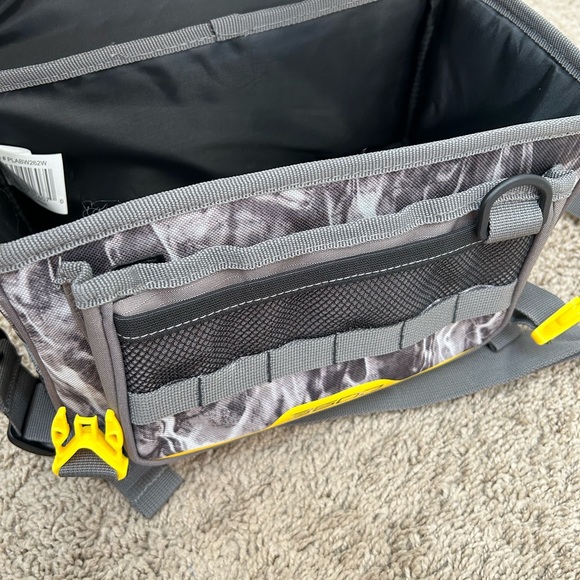 Plano B-Series 3600 Tackle Bag  Mossy Oak Manta - Picture 5 of 9